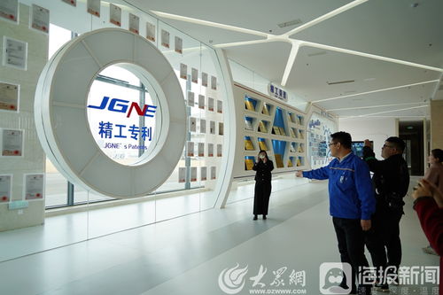 沉浸式體驗棗莊鋰電產(chǎn)業(yè)發(fā)展現(xiàn)狀 走進(jìn)國家鋰電池產(chǎn)品質(zhì)量檢驗檢測中心 山東精工電子